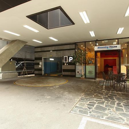 Blooming House Residence Сеул Екстер'єр фото