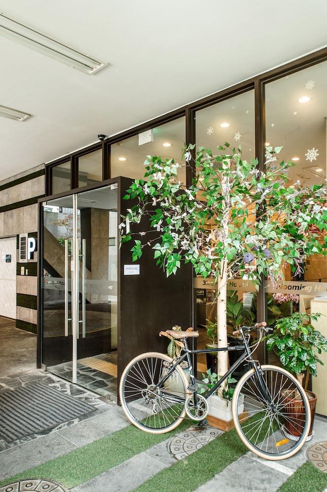 Blooming House Residence Сеул Екстер'єр фото