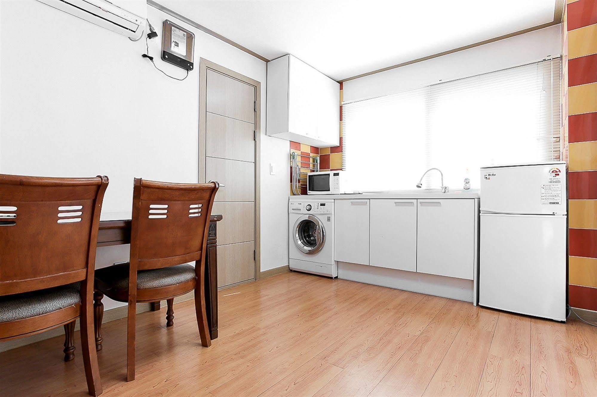 Blooming House Residence Сеул Екстер'єр фото
